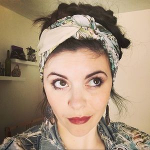 Meet your Posher, Hannah